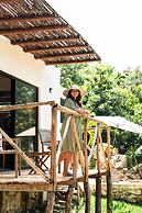 Cenote Escondido - Cabañas y Camping