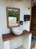Cenote Escondido - Cabañas y Camping