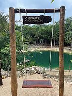 Cenote Escondido - Cabañas y Camping