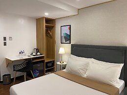 Everyone Hotel