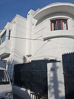 Forest Hostel B&B