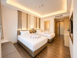 LEE HOTEL LAT PHRAO