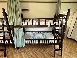 Kobe Guesthouse - Hostel