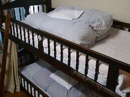 Kobe Guesthouse - Hostel