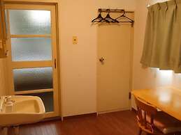 Kobe Guesthouse - Hostel