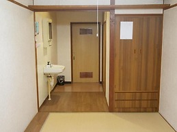 Kobe Guesthouse - Hostel