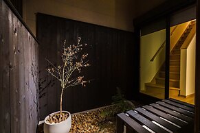 Miro Gion Yasaka Tei