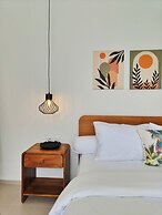Jade Uluwatu