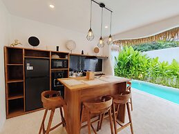 Jade Uluwatu