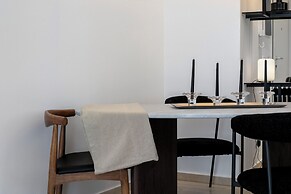 The Tara - Coastal 2-BR Apt. in Piraeus