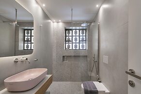 The Tara - Coastal 2-BR Apt. in Piraeus