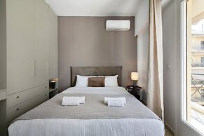 The Tara - Coastal 2-BR Apt. in Piraeus