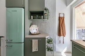 The Tara - Coastal 2-BR Apt. in Piraeus