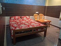 Hotel Aditya Palace