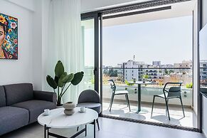 C-Side Deluxe Studios with Balconies in Finikoudes