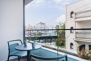 C-Side Deluxe Studios with Balconies in Finikoudes