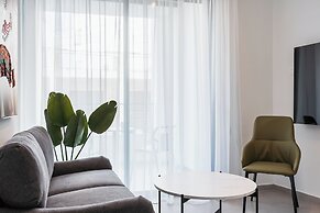 C-Side Deluxe Studios with Balconies in Finikoudes