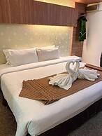DE PALMA HOTEL AMPANG