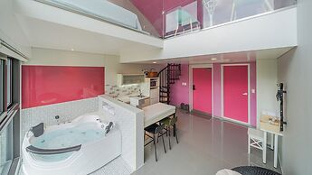 Goseong Lareine Poolvilla H