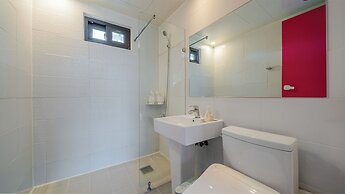 Goseong Lareine Poolvilla H