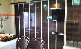 Hotel Lokenath New