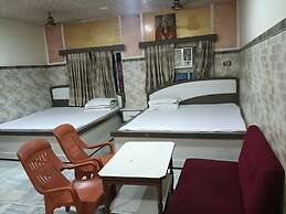 Hotel Lokenath New