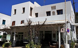 Gefyra Studios Filoti Naxos