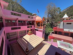 Omji Ashram - Tapovan Kuti