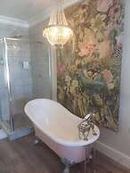 Thyme Wellness Spa and Guesthouse