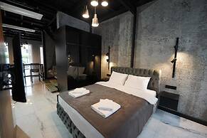 Monev Suites