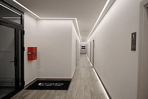 Cosmos Luxury Studio Suites