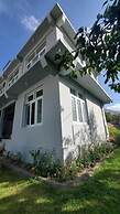 Ultar House Hotel