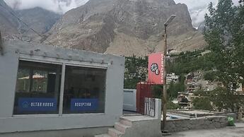 Ultar House Hotel