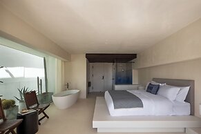 WHITEBALANCE Hotel Dali