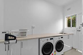 Spacious 3-bed Home in Payneham South