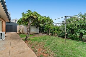Spacious 3-bed Home in Payneham South