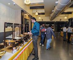 Hotel Devanshi & Banquets by Classy Stay