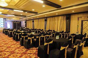 Hotel Devanshi & Banquets by Classy Stay