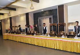 Hotel Devanshi & Banquets by Classy Stay