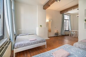 Epic Group Stay in Antwerp Centre