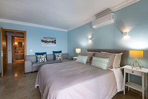 Yalıkavakta 3 Odalı Villa BD4148