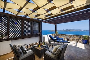 Yalıkavakta 3 Odalı Villa BD4148