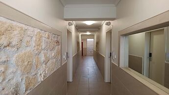Zeus Luxury Suite in Nea Flogita
