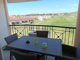 Zeus Luxury Suite in Nea Flogita