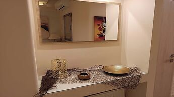 Zeus Luxury Suite in Nea Flogita
