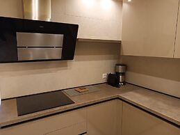 Zeus Luxury Suite in Nea Flogita