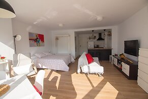 Madrid 810 by At Home Costa del Sol
