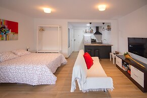 Madrid 810 by At Home Costa del Sol