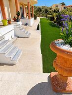 Nefeli Sea View Stay - Mastiha Grove Suite Chios