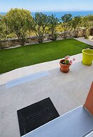 Nefeli Sea View Stay - Mastiha Grove Suite Chios